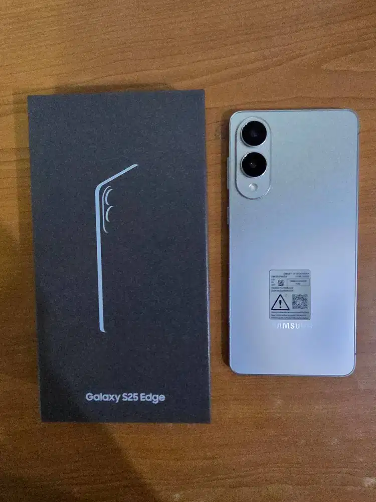 HP SAMSUNG GALAXY S25 EDGE 12-256 SILVER