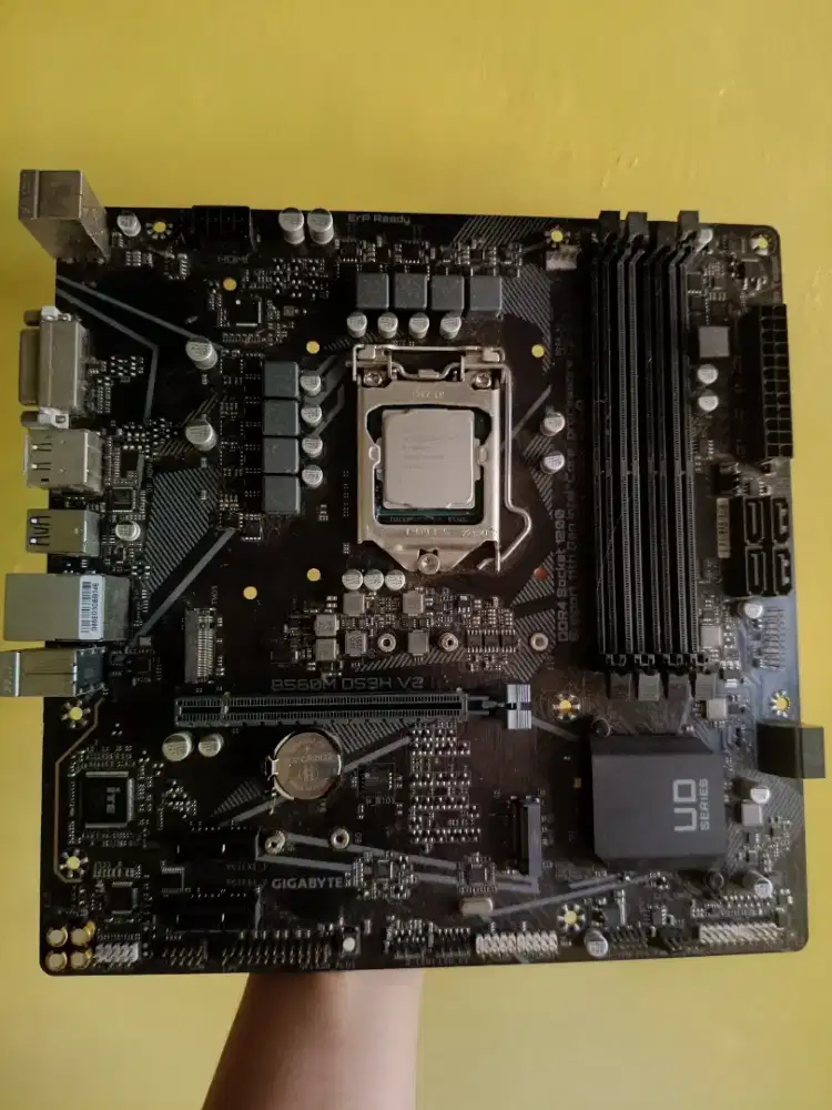 Prosesor Intel Core i5 10400F + Motherboard Gigabyte B560M DS3H V2
