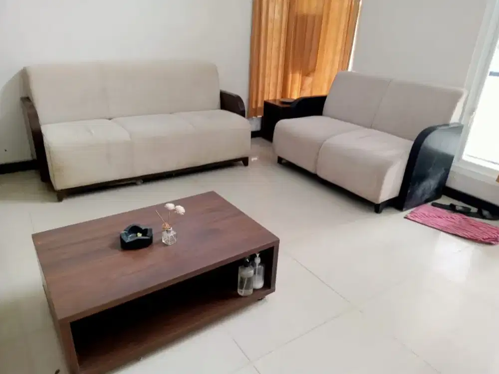 Disewakan Rumah Full Furnished Sukolilo Dian Regency 2 dekat Kampus ITS, Hang Tuah, Araya