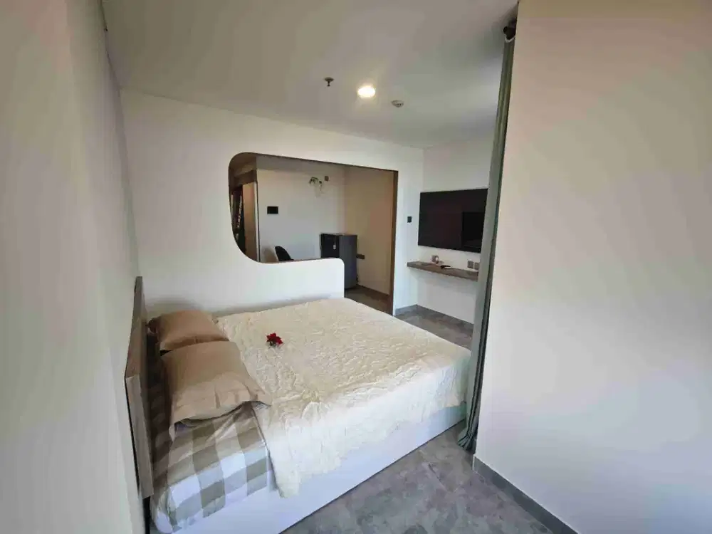 Disewakan Apartemen 88 Avenue, Siap Huni. Baru gress.