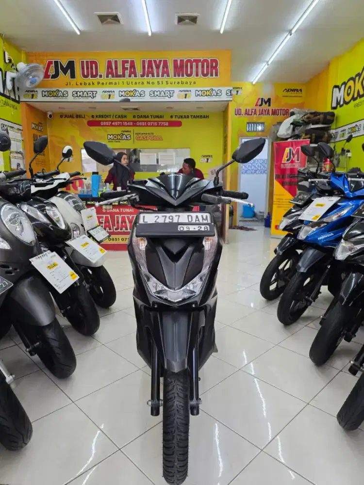 Jaminan pasti * Honda beat deluxe tahun 2023