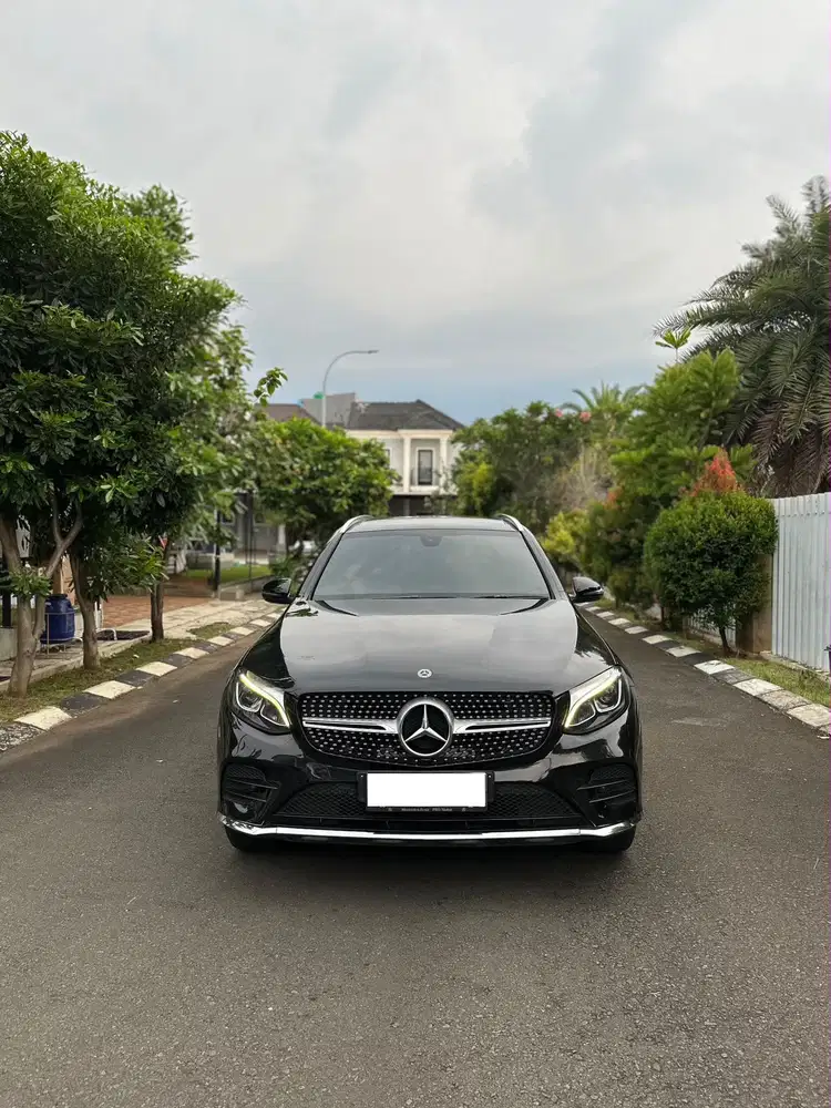 Mercy Mercedes Benz GLC200 AMG Panoramic 2019