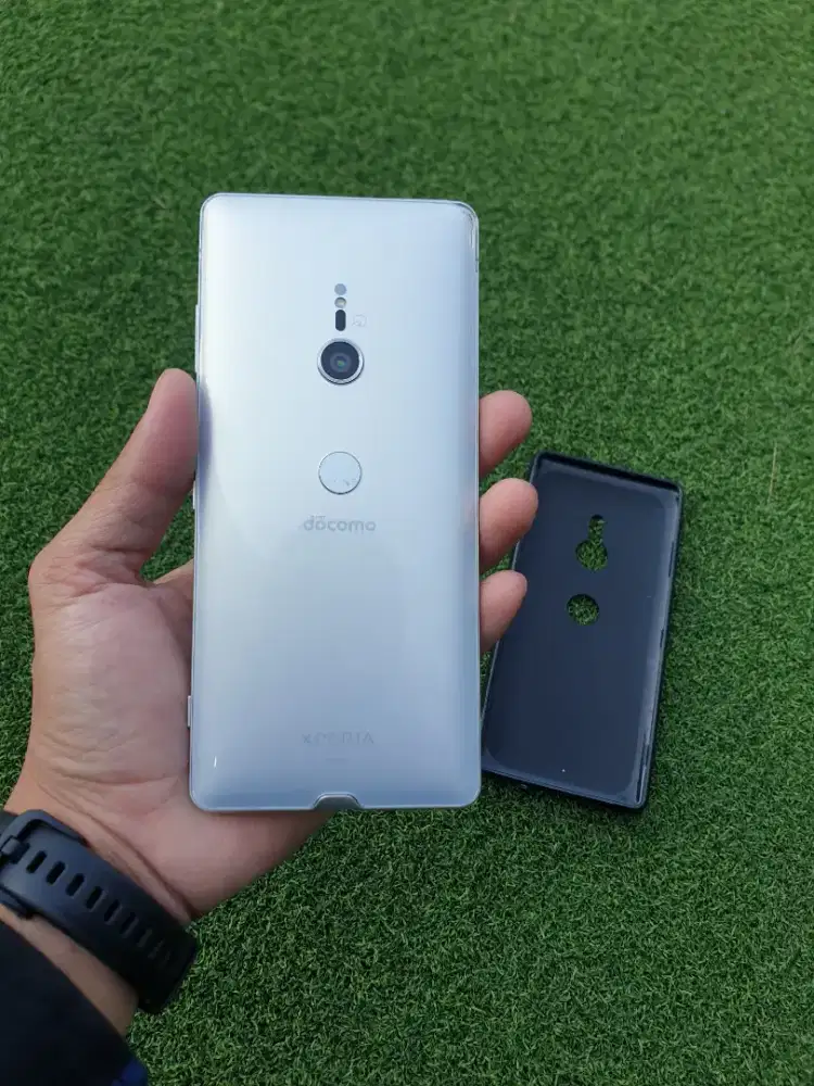 Sony XZ3 4/64gb