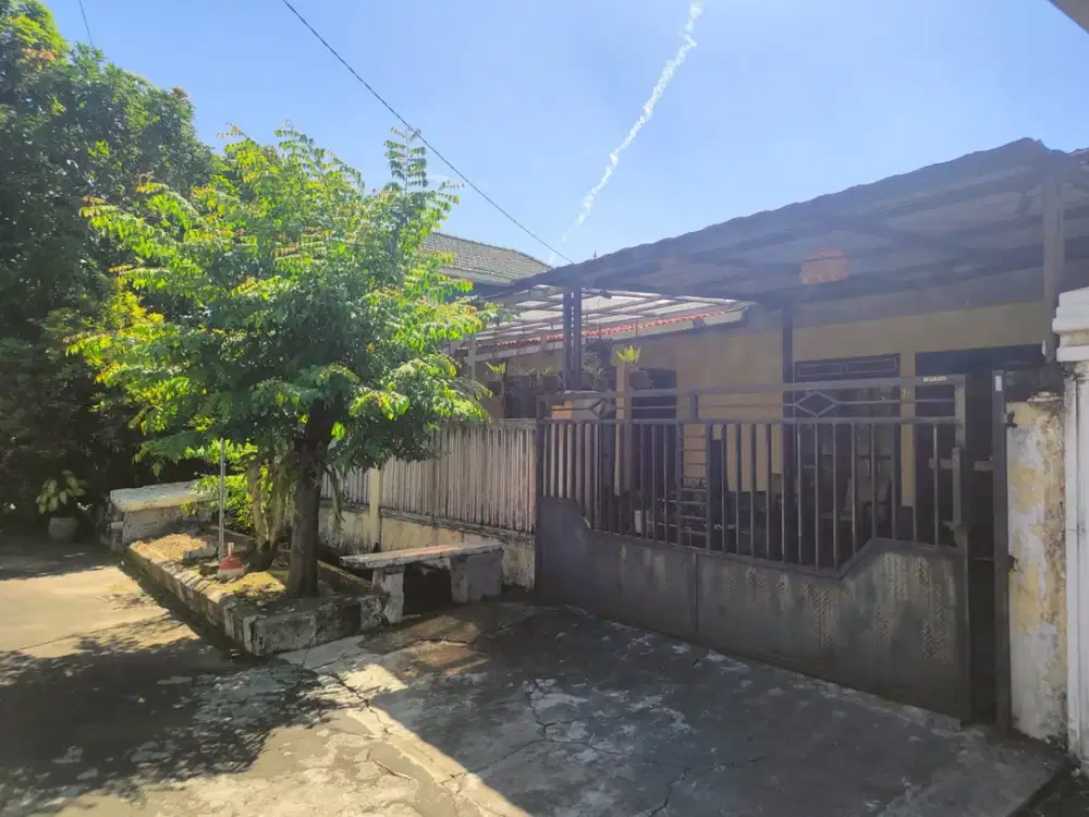 Rumah Rungkut Terawat dekat UPN dan MERR