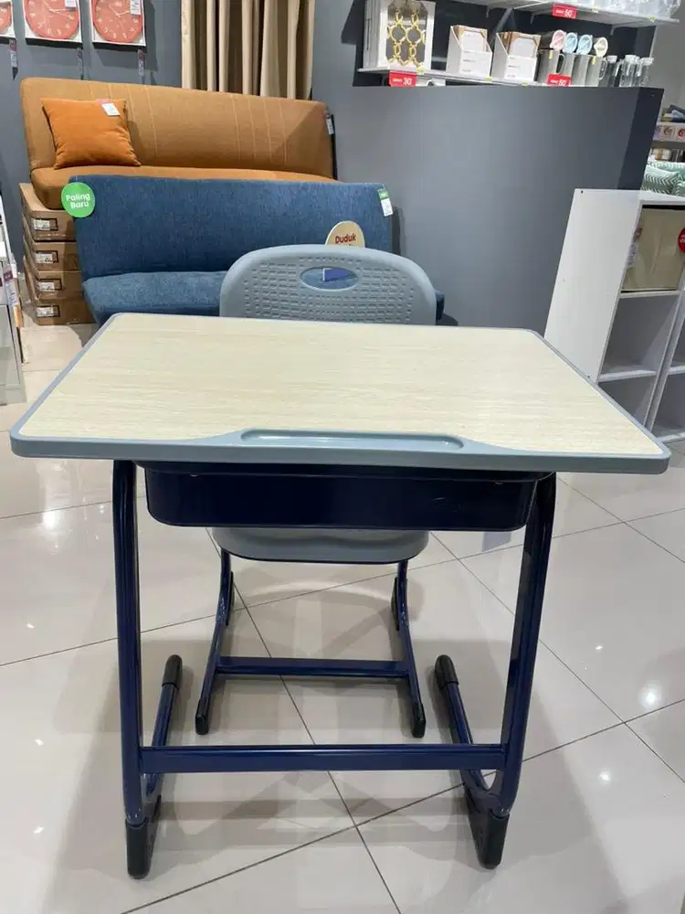 Set Meja Belajar