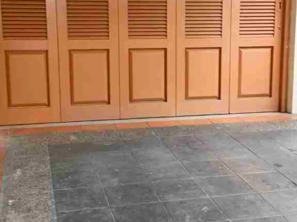Rumah 3,5 Lantai di Duren Sawit Jakarta Timur