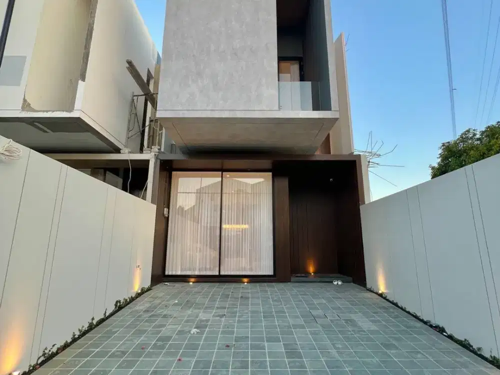Dijual rumah baru modern mojoklanggru dekat unair A B C