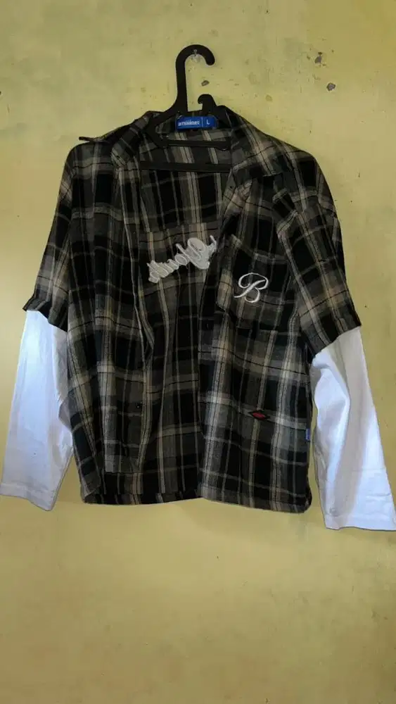 Kemeja Kotak Longsleeve
