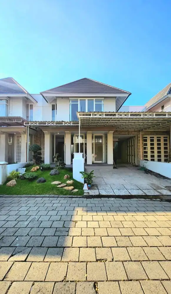 Dijual Rumah di Stamford Lokasi Depan Citraland Utama Baru Renov