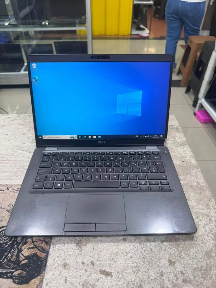 DELL LATITUDE 5300 CORE I5 GEN 8 8/256 GB SECOND ORIGINAL