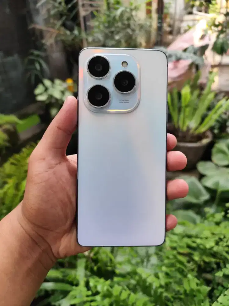 Tecno spark 20 Pro 8/256