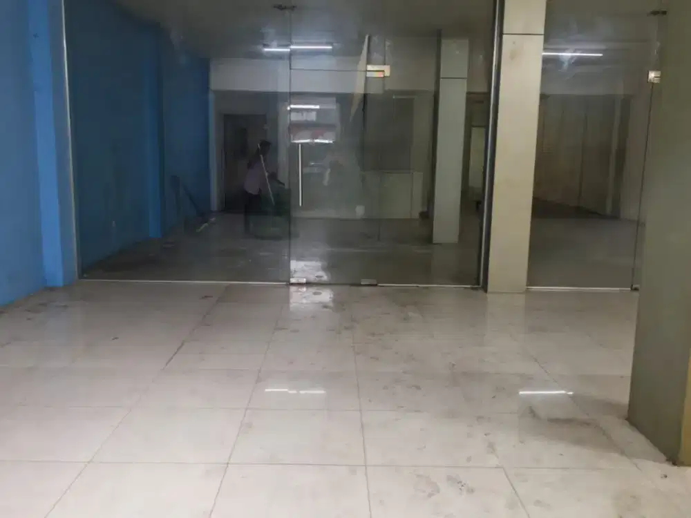 Disewa Ruko Gandeng 3 Lantai di Fatmawati,  Jakarta Selatan