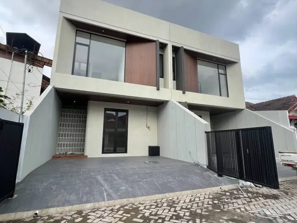 Dijual rumah baru modern klampis semolo timur