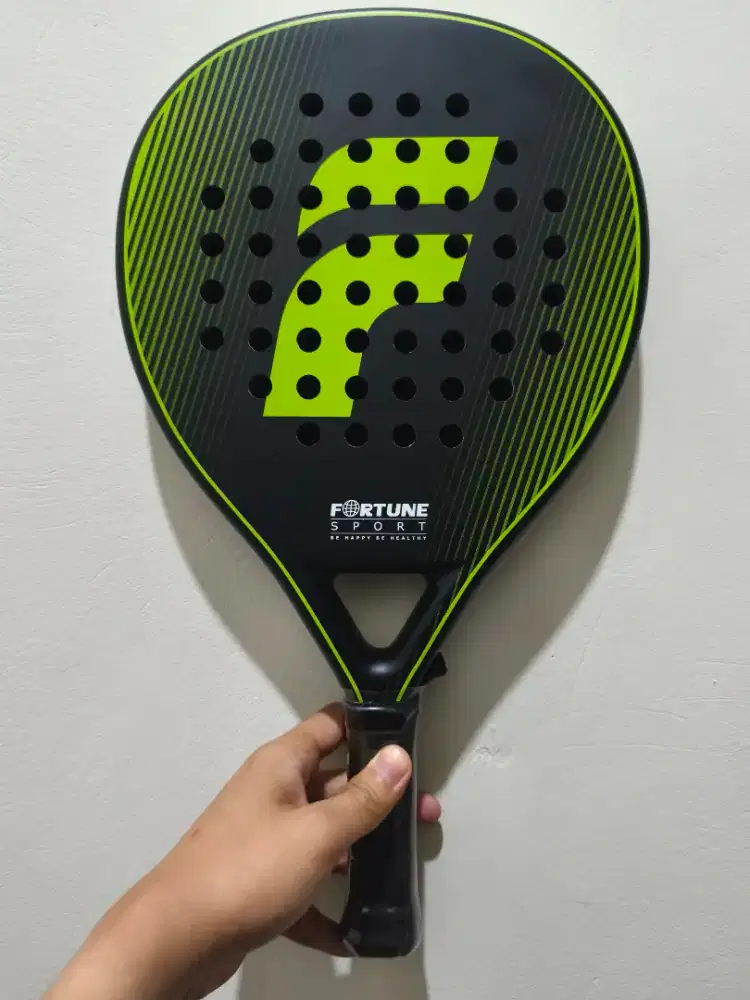 RACKET PADEL BASIC , BUAT PEMULA YANG LAGI BeLAJAR