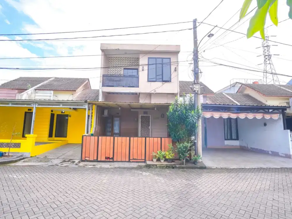 Rumah 2 Lantai SHM 15 menit ke Living Plaza Pamulang Bisa KPR J-42089