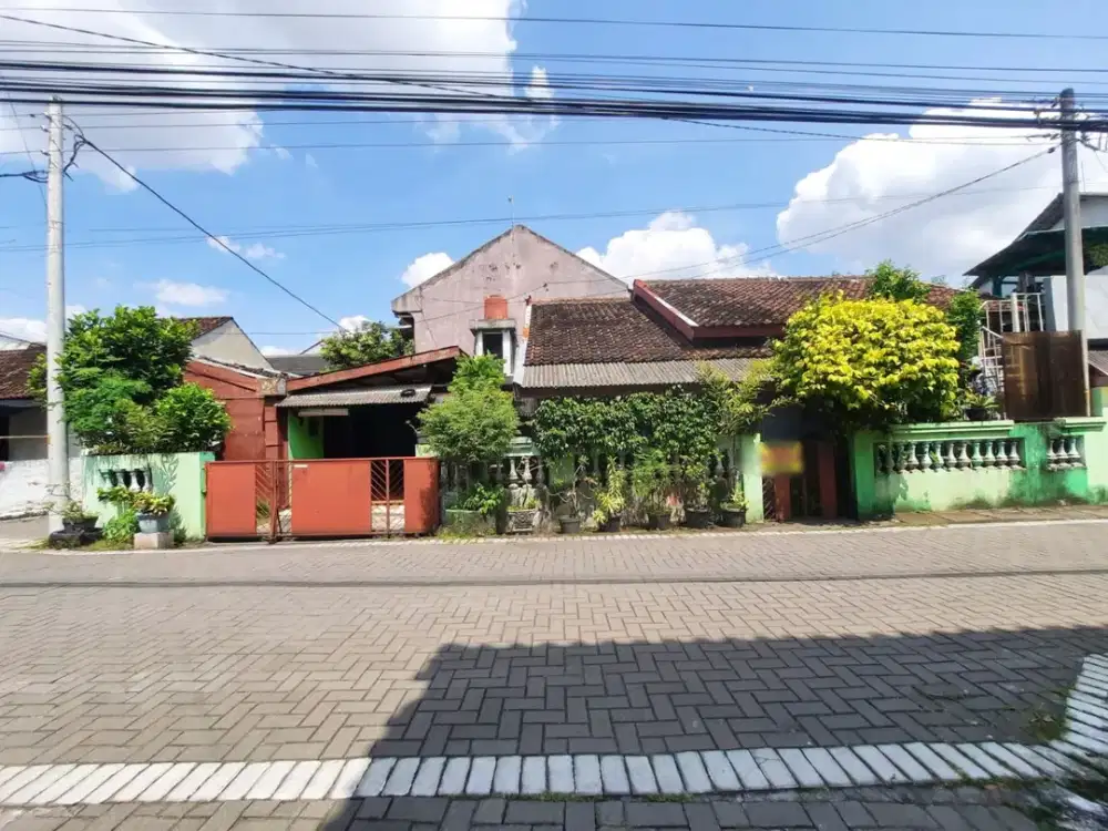 Rumah POGUNG LOR 204 m2 SHM Jl Kaliurang Dekat UGM UNY, Pogung Baru Kidul, Pandega Sendowo, Ringroad, Monjali, Palagan, Plemburan Cocok Kost Eksklusif