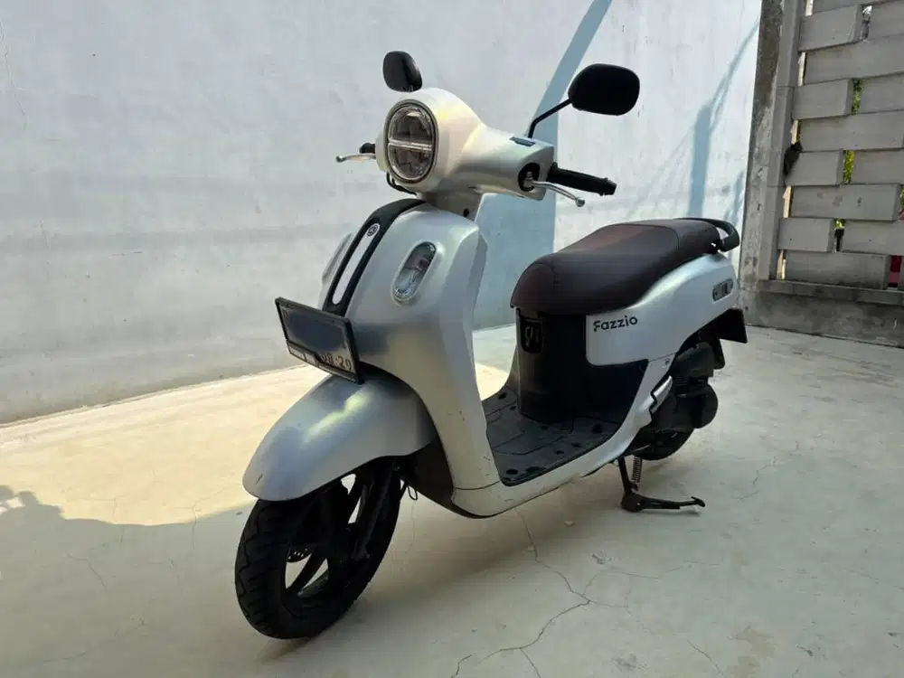 Dijual Fazzio Lux Putih, Tahun 2024