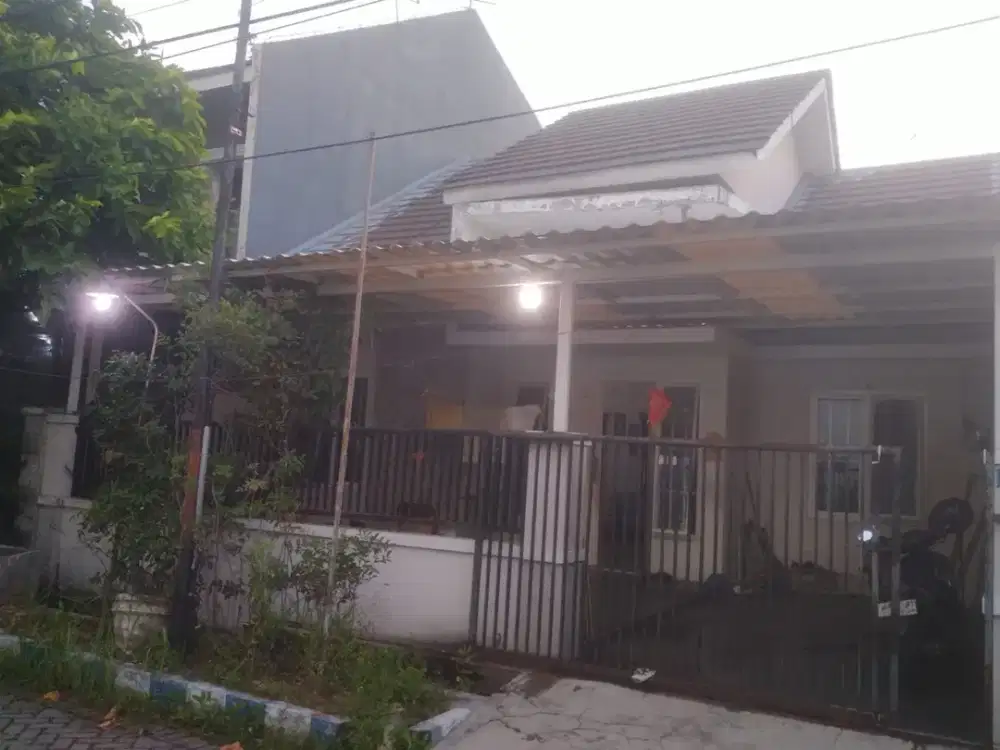 Rumah Pondok Tjandra Terawat dekat MERR dan Tol Juanda