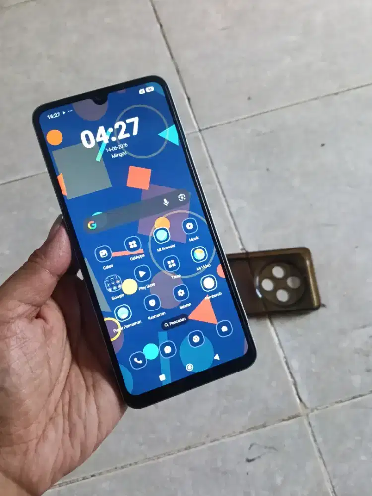POCO C75 NFC (8+8/256)