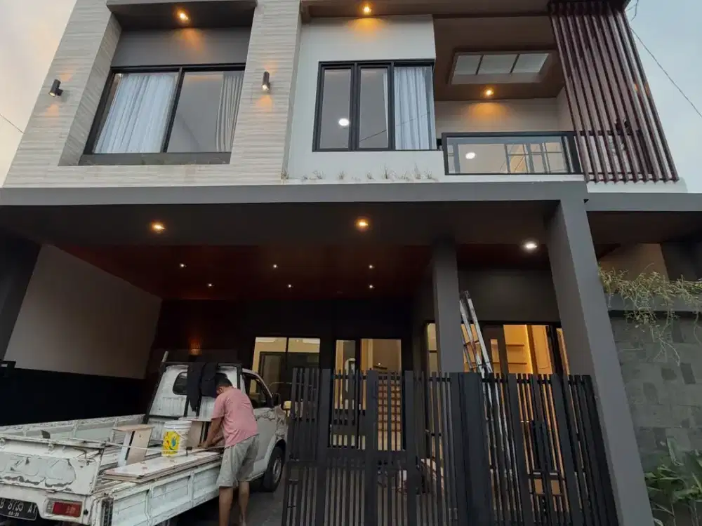 JUAL RUMAH MLATI SLEMAN JL SULAWESI Jalan Kaliurang KM.6,5. Hadap SELATAN