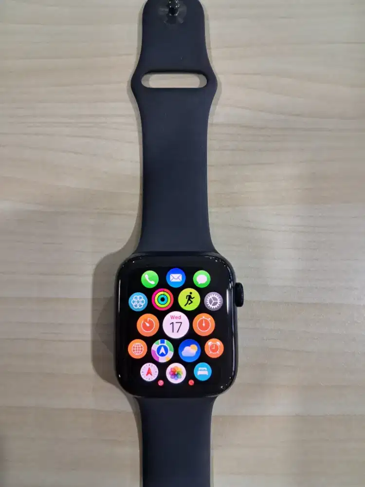 Apple Watch SE 2nd Generation 44mm BH 100% Black