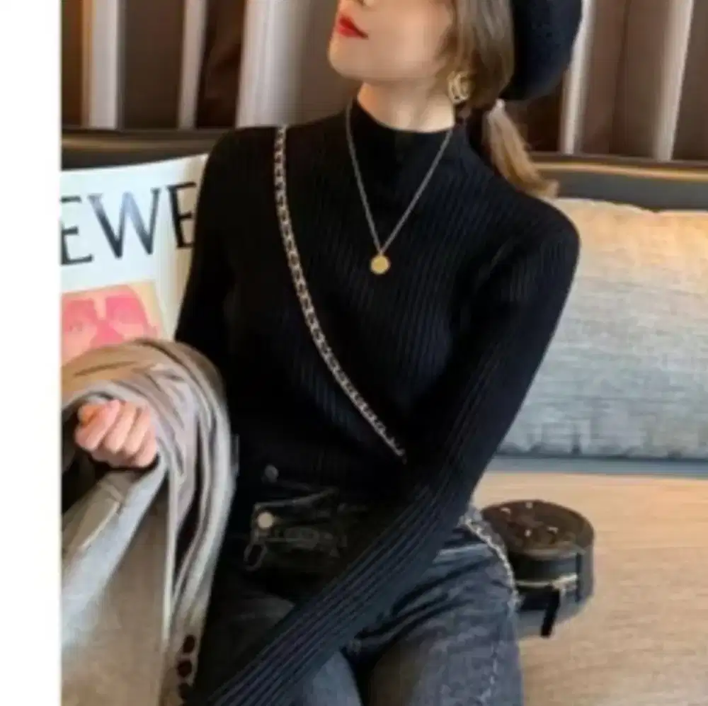 PRELOVED LIKE NEW