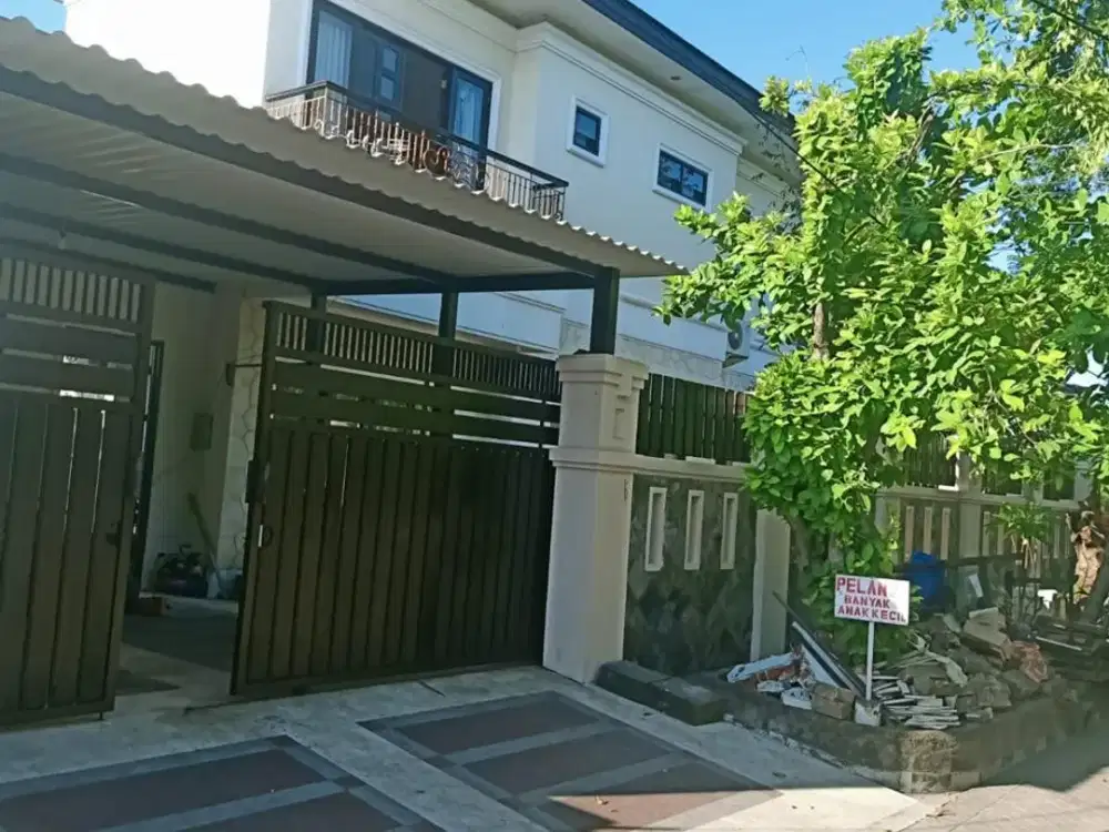 Rumah HOOK Siap Huni Manyar Strategis dekat Pusat Kota