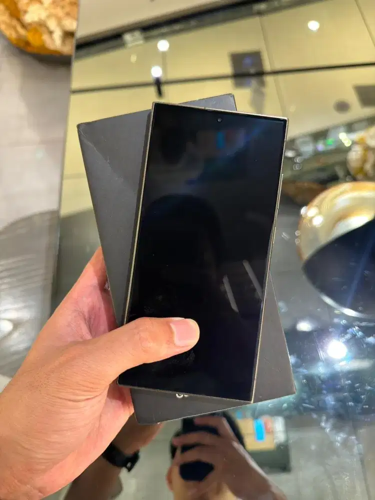 Samsung S24 Ultra 512 GB SEIN
