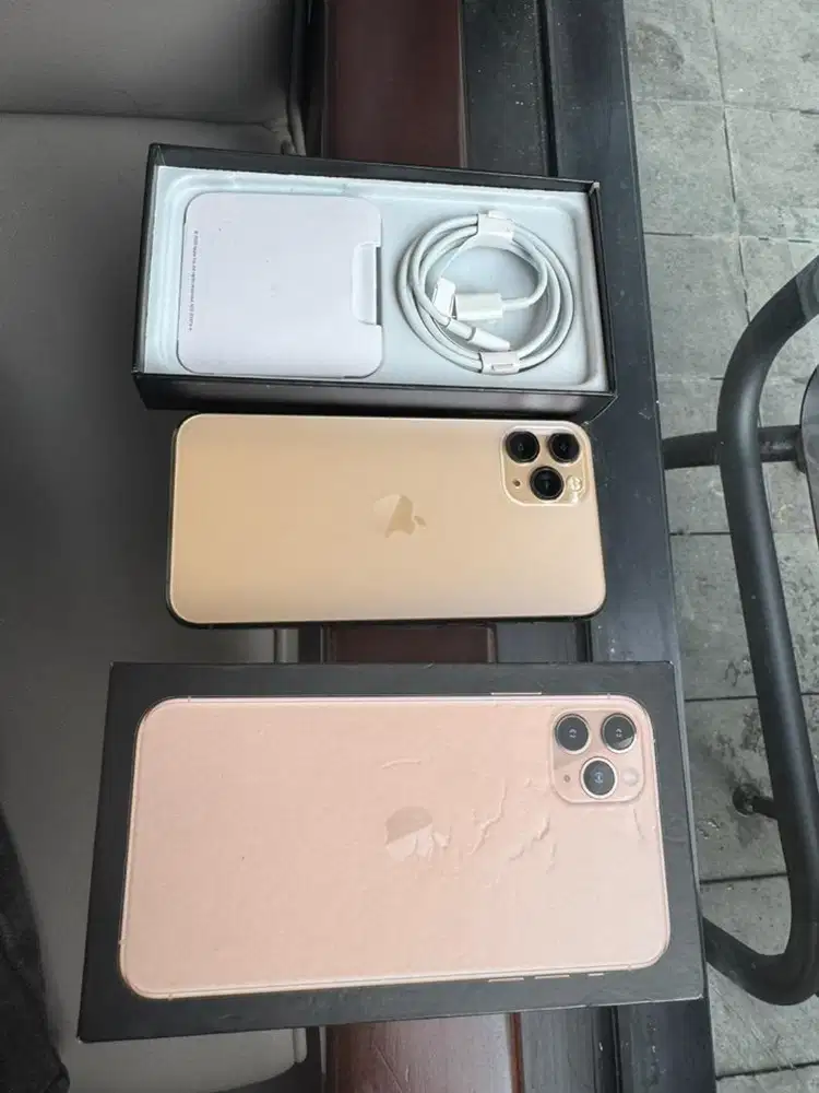 Iphone 11 pro 256gb sesuka itu
