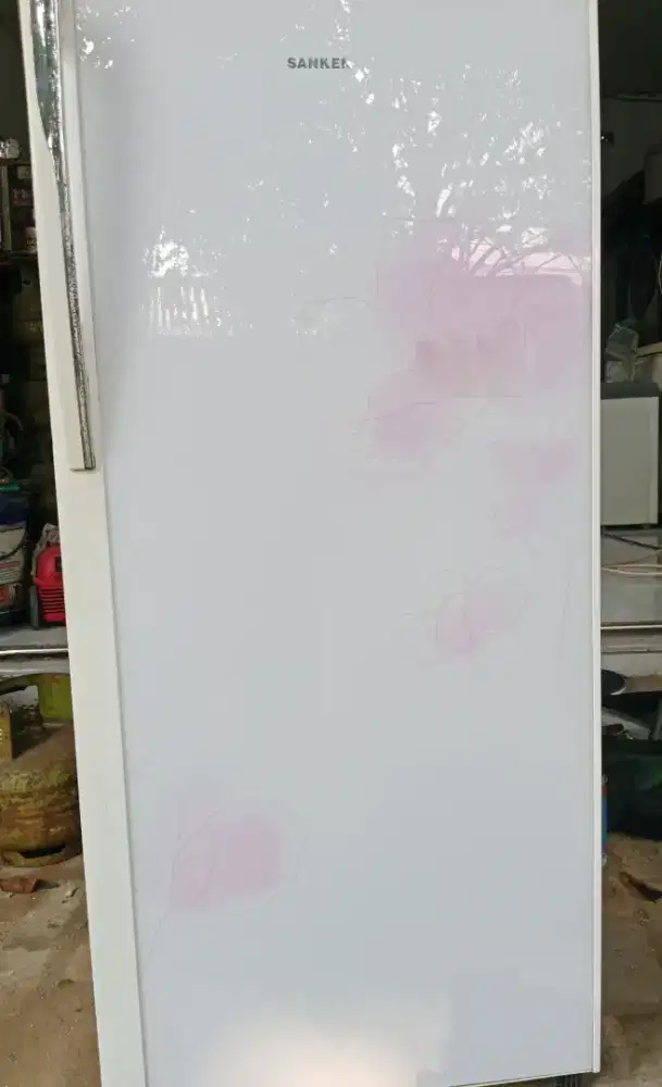 Kulkas 1 pintu merk SANKEN