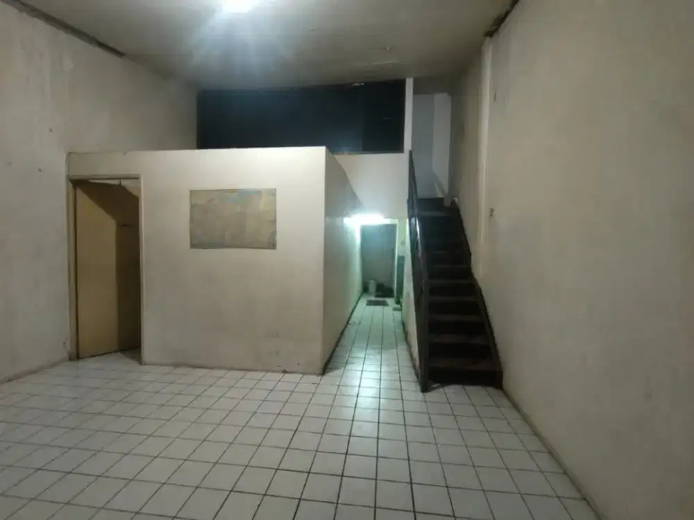 Ruko Komersial Dekat Pasar Baru Jakarta Pusat, Cocok Retail & Kantor