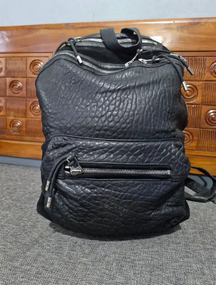 Preloved tas ransel balmain original. Baru sekitar diatas 900 euro