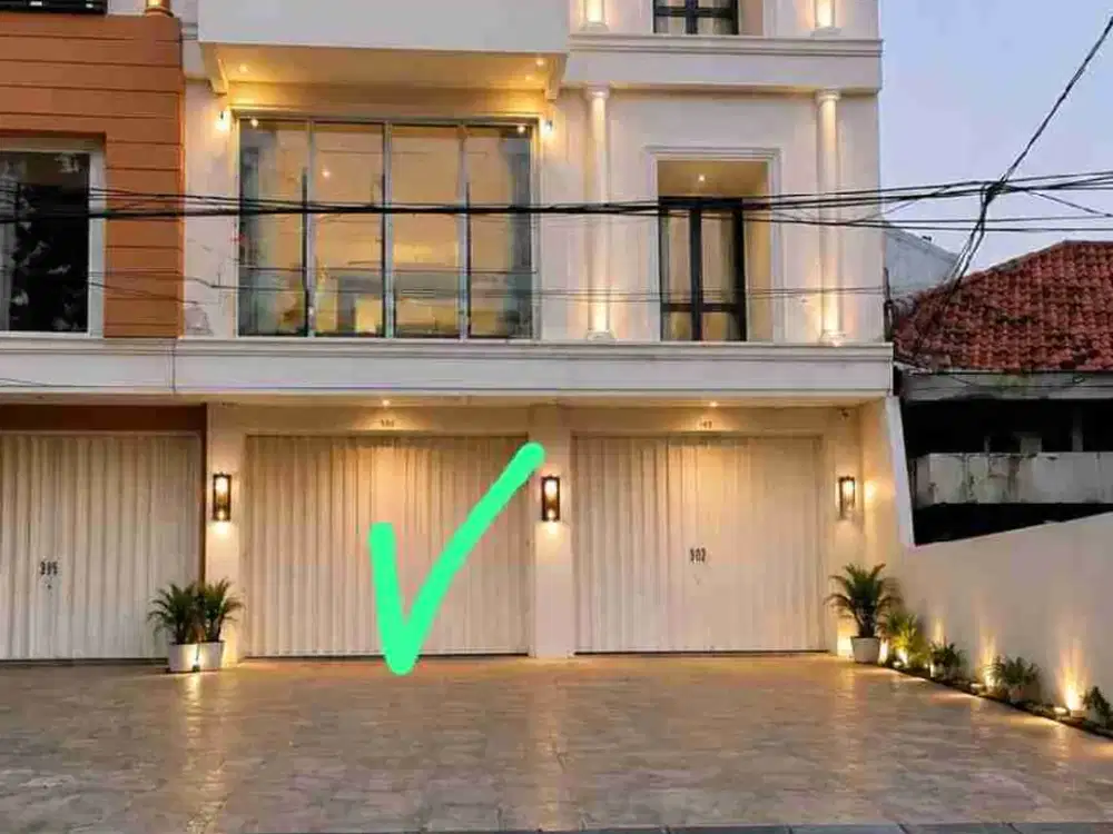 DISEWAKAN RUKO PUSAT KOTA JL.BLITON,  GUBENG SURABAYA