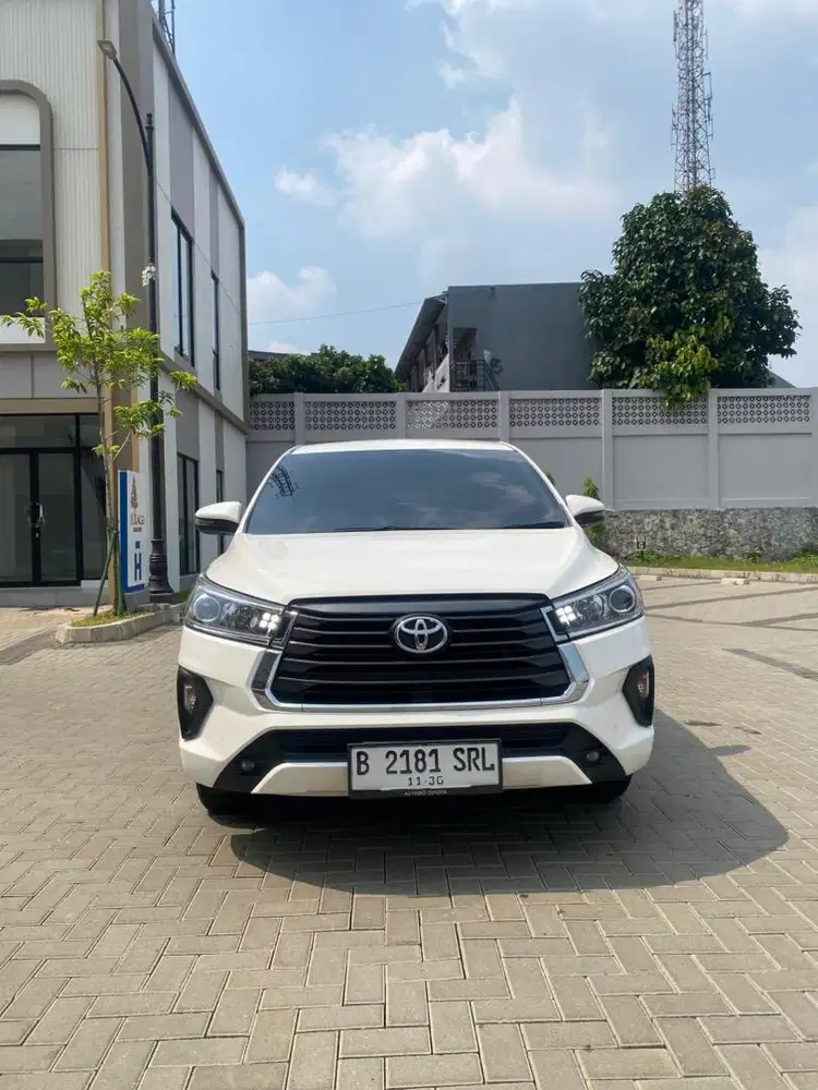Toyota Kijang Innova V 2.0 AT 2020