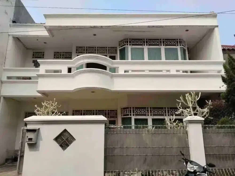 DIJUAL RUMAH SIAP HUNI DI KAVLING TNI AL DUREN SAWIT – JAKARTA TIMUR