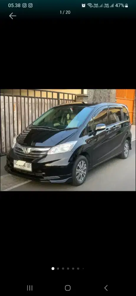 Di Jual Honda Freed KM rendah,kondisi bagus