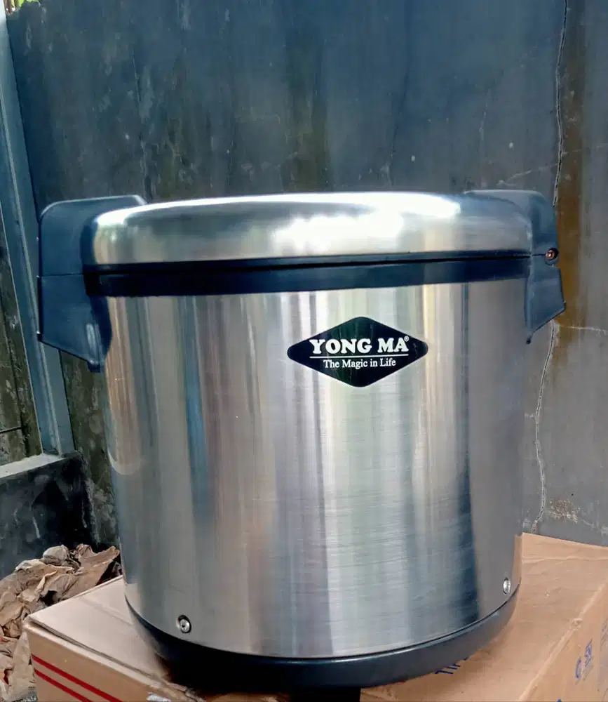 Di jual penghangat nasi/magic jar youngma 20liter