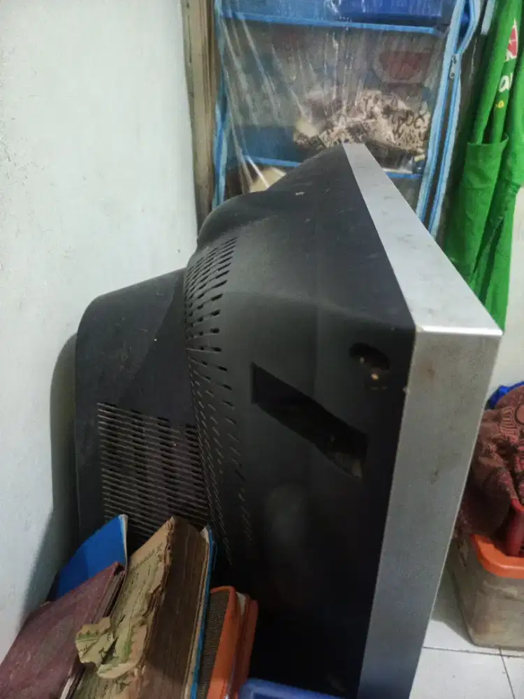Tv tabung 21 inch