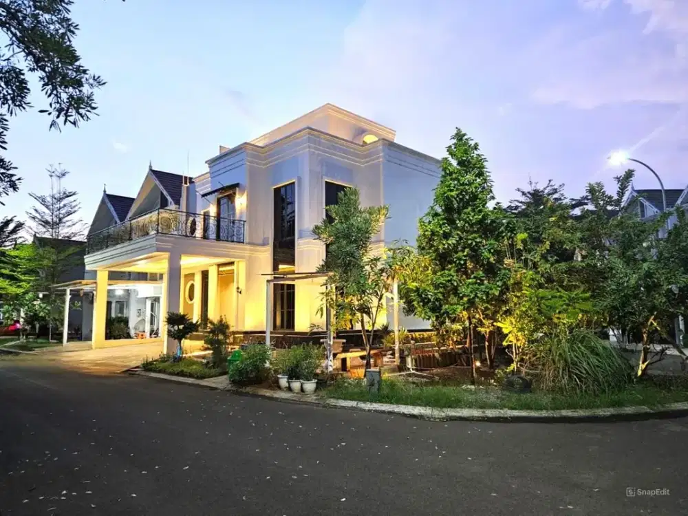 Rumah Mewah hoek 3lt 12x15 180m Cluster Thames JGC Jakarta Garden City