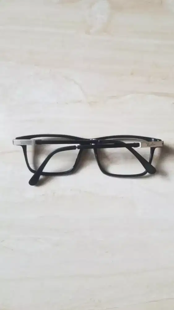 Kacamata rayban original
