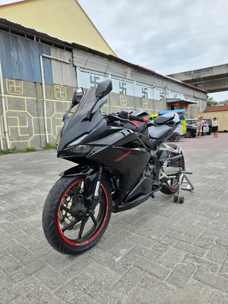 Honda CBR 250RR Black Freedom 2019