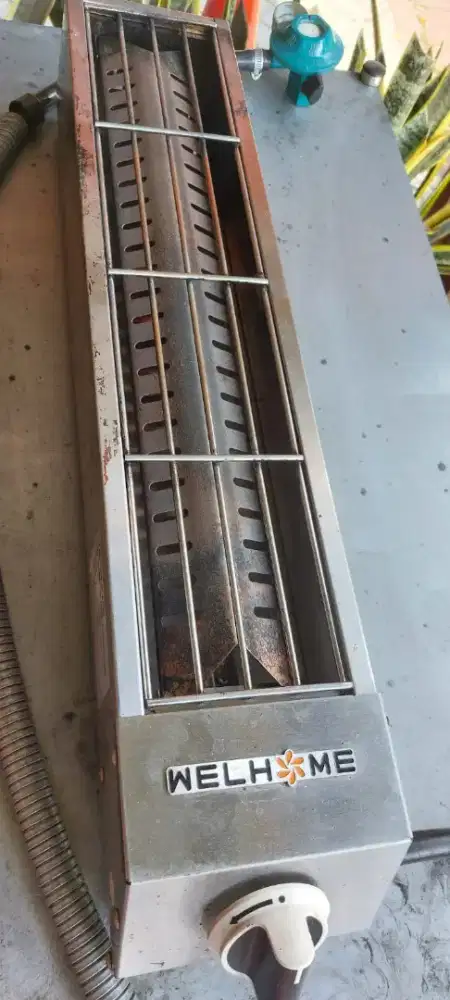 Dijual perlengkapan dapur bekas cafe