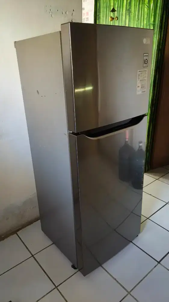 Kulkas LG 2 Pintu