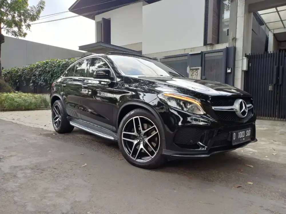 MERCEDES-BENZ GLE400 AMG istimewa