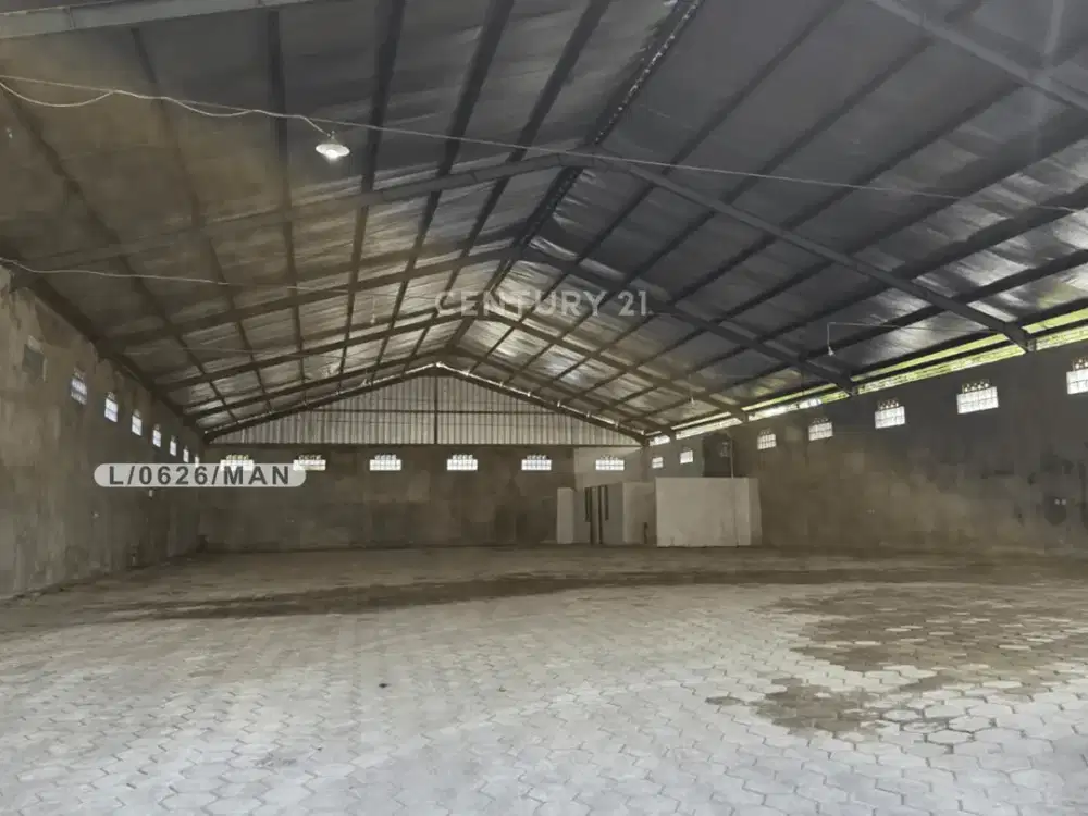 Gudang Akses Kontainer Mainroad Di Soreang Cipatik Bandung