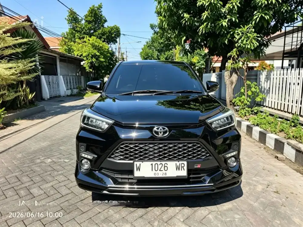 TOYOTA RAIZE 1.0 TURBO GR SPORT A/T 2023 HITAM