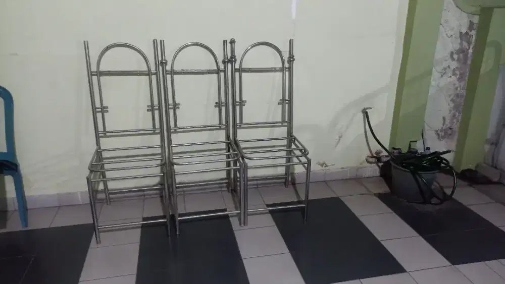 Kursi Makan Stainless Steel 3 Kursi