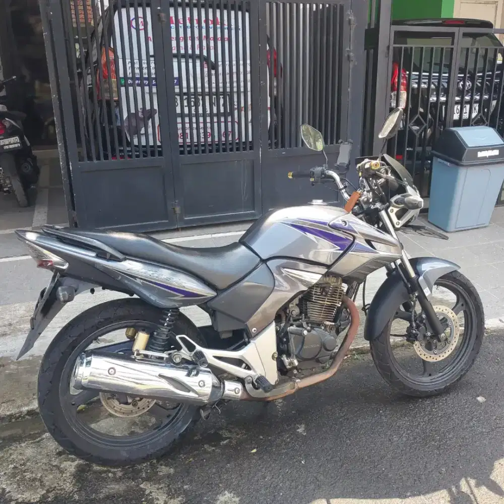 Honda Tiger Revo Jarang Pakai KM sangat rendah