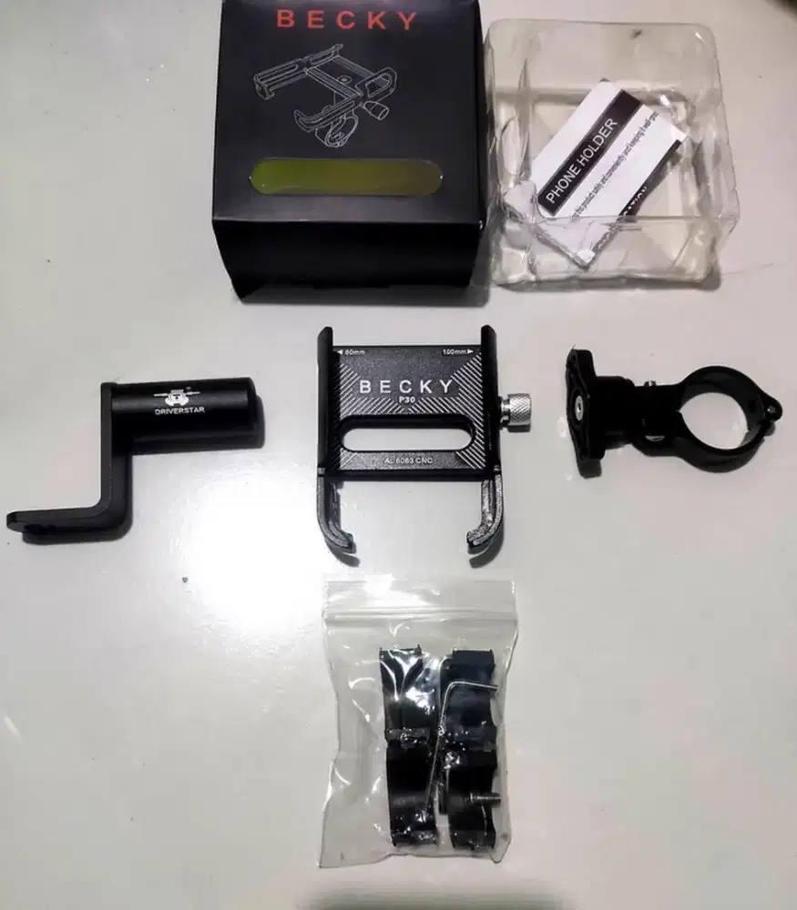 Holder Becky P30 + Breket (kondisi baru)