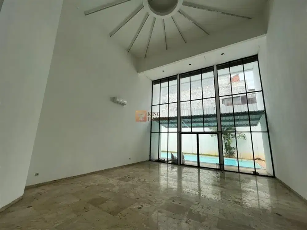 Disewakan Rumah 4br luas bersih Nyaman dengan Private pool diBangka 2 kemang